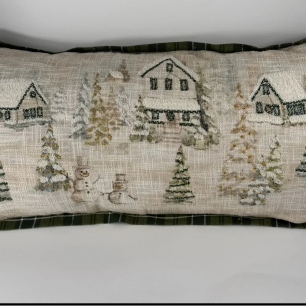 Rachel Ashwell Snowy Village Scene Green Plaid Trim Decorative Pillow  Charming